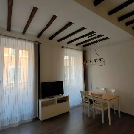 Maison Carolina Roma